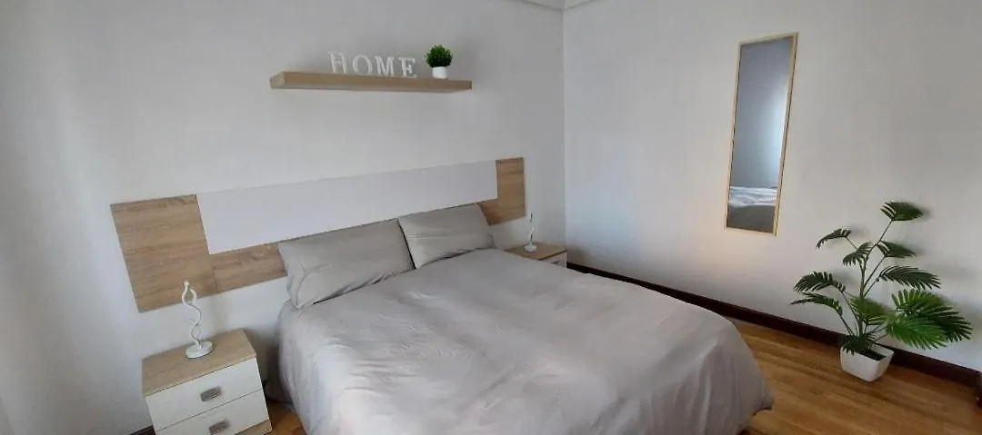 Spacious Apartment With Terrace In Camargo Maliano Spain